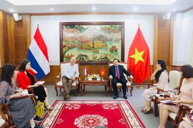 Hướng tới kỷ niệm 50 năm quan hệ ngoại giao, Việt Nam- Hà Lan đẩy mạnh hợp tác VHTTDL - Ảnh 2.