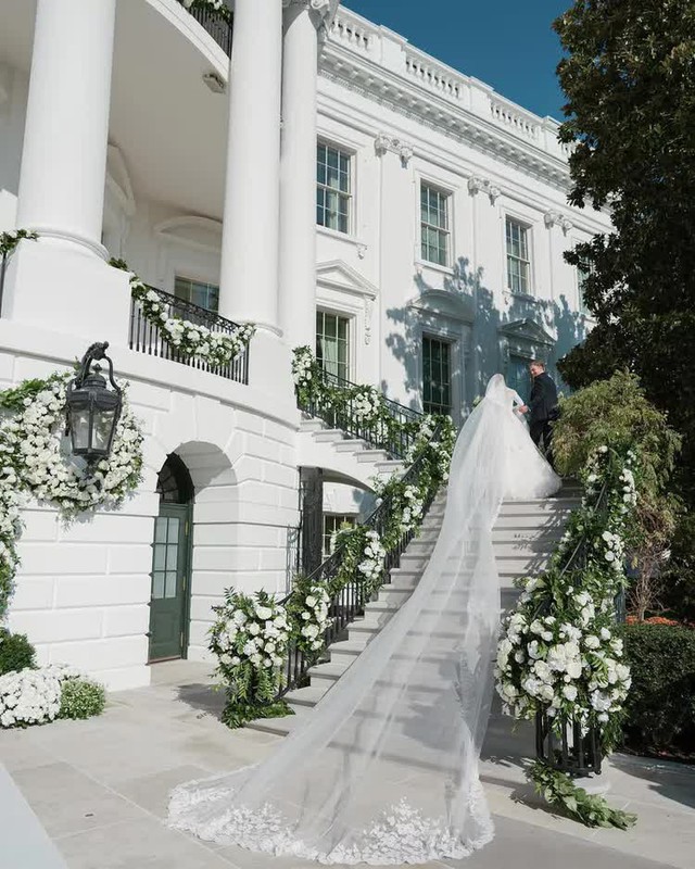 Đám cưới Nhà Trắng đầu tiên sau nhiều năm: Cháu gái Tổng thống Biden xinh đẹp trong hôn lễ riêng tư  - Ảnh 4.