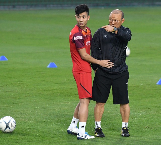 Thầy Park lo lắng học trò trăn trở về việc ông rời đội tuyển Việt Nam - Ảnh 1.