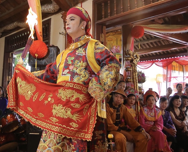 Giao lưu thực hành Tín ngưỡng thờ Mẫu nhân ngày Di sản Việt Nam - Ảnh 3.