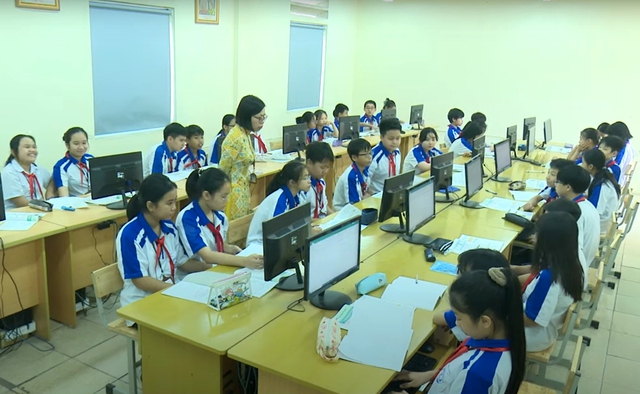 Hà Nội: Huyện Hoài Đức quan tâm đầu tư, xây dựng trường học đạt chuẩn quốc gia - Ảnh 2.