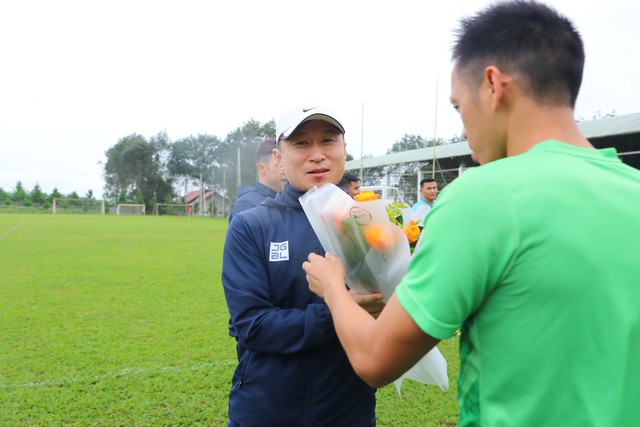 HLV Hà Nội FC: Về chuyên môn, Văn Quyết xuất sắc nhất V.League một thập kỷ qua - Ảnh 2.