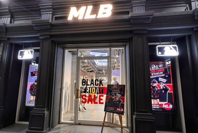 Black Friday: adidas, Reebook, MLB, Pedro,... giảm khủng đến 80%, cơ hội sắm hàng hiệu giá cực hời - Ảnh 7.