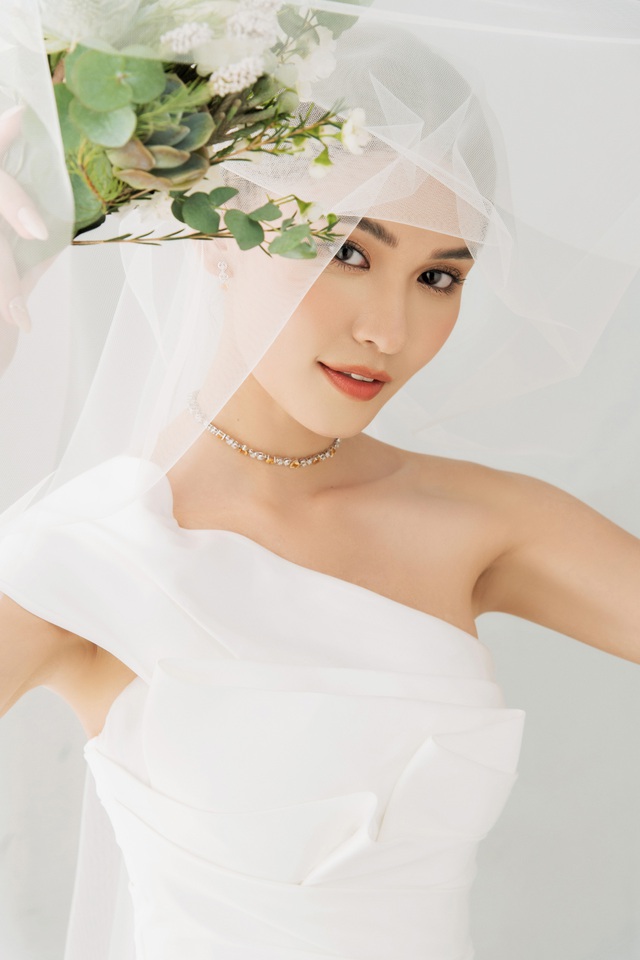 Á hậu Thùy Dung tung bộ ảnh cưới bên chồng doanh nhân, &quot;tổ hợp visual&quot; cô dâu chú rể gây trầm trồ - Ảnh 7.