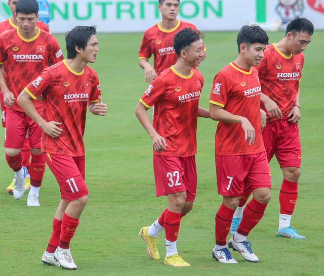 HLV Park Hang-seo nhận tin vui về lực lượng của đội tuyển Việt Nam - Ảnh 2.