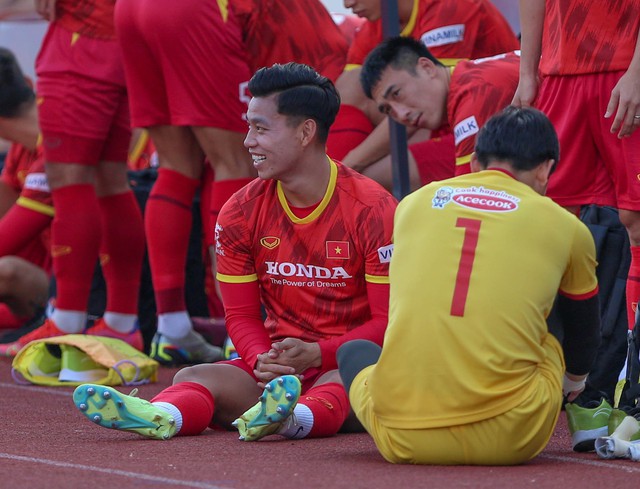 Tuyển Việt Nam đầy đủ lực lượng trước trận đấu với CLB Dortmund - Ảnh 11.