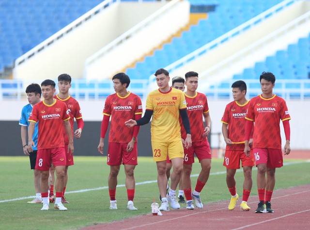 Tuyển Việt Nam đầy đủ lực lượng trước trận đấu với CLB Dortmund - Ảnh 4.