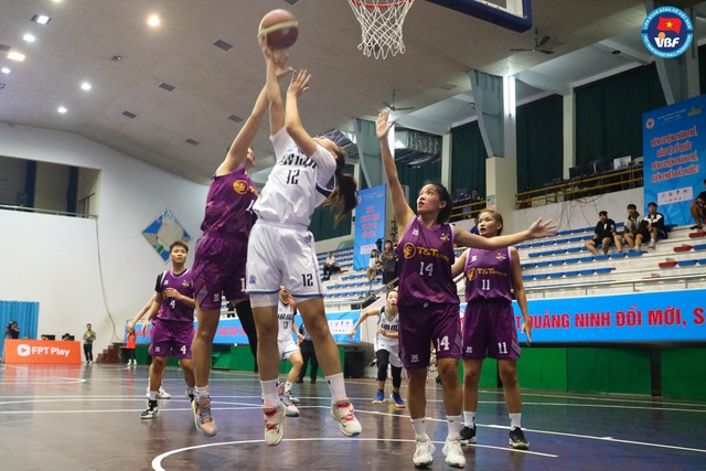 Tổng kết ngày 2 bóng rổ Đại hội Thể thao toàn quốc 2022: Sóc Trăng đánh bại TP.HCM - Ảnh 4.