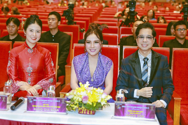 Đỗ Thị Quỳnh đăng quang Tân Hoa hậu Doanh nhân Châu Á Việt Nam 2022 - Ảnh 1.