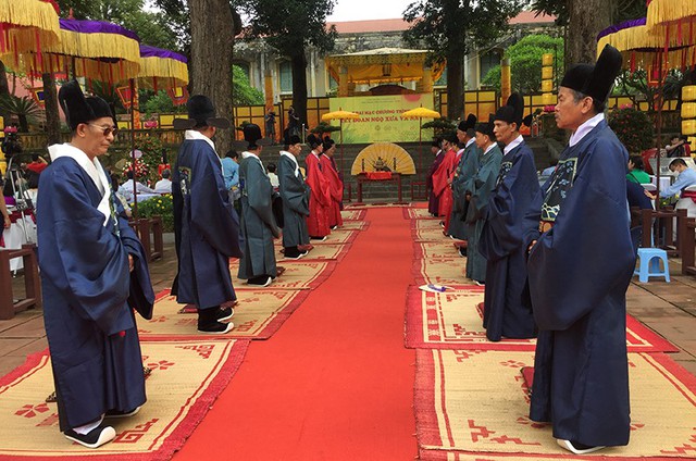 Độc đáo Lễ ban quạt thời Lê tại Hoàng thành Thăng Long - Ảnh 2.