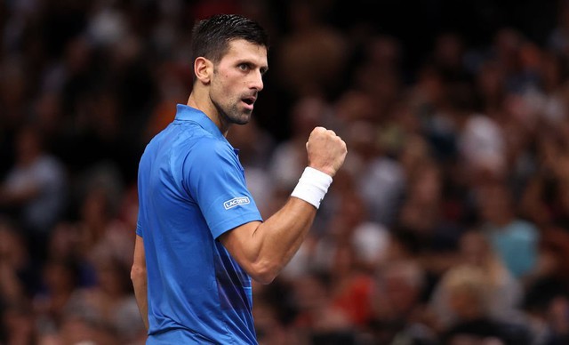 Djokovic thắng trận thứ 11 liên tiếp, vào tứ kết Paris Masters - Ảnh 7.
