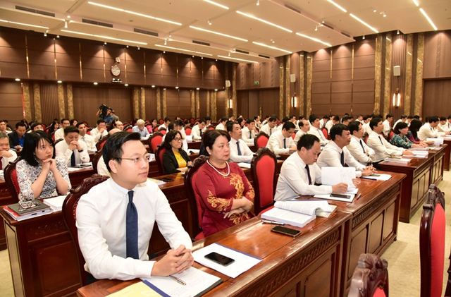 Bí thư Thành ủy Hà Nội: Công tác cán bộ là một trong những khâu trọng tâm, nhiệm vụ đột phá trong các nhiệm kỳ - Ảnh 2.