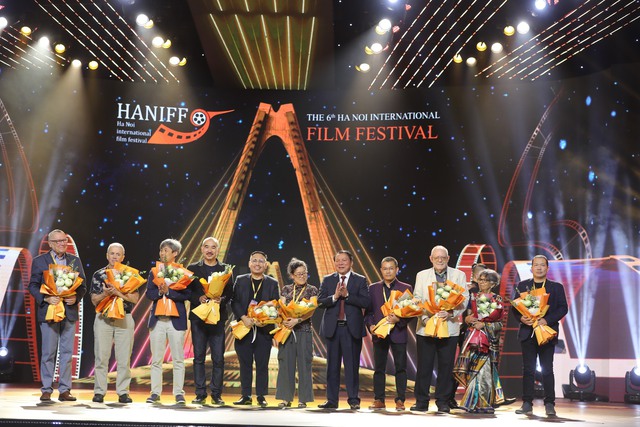 Khai mạc LHP quốc tế Hà Nội VI: Mở rộng cơ hội giao lưu, hợp tác giữa điện ảnh Việt Nam với thế giới - Ảnh 4.