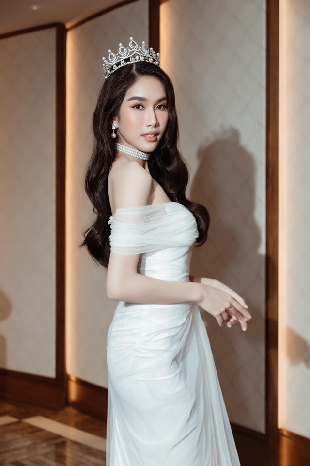 7 năm từ vị trí Á hậu của Thúy Vân, cơ hội nào cho đại diện Việt Nam tại Hoa hậu Quốc tế? - Ảnh 9.