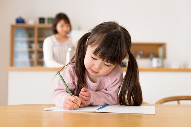 7 cách cha mẹ Nhật dạy con giúp trẻ phát triển một cách tự nhiên - Ảnh 2.