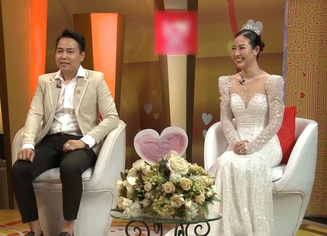 Say nắng lớp phó học tập xinh như Hoa hậu, anh chàng theo đuổi ròng rã 5 năm liền và cái kết ngọt ngào - Ảnh 3.