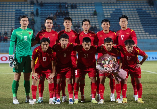 Văn Quyết ghi bàn phút bù giờ giúp đội tuyển Việt Nam thắng 1-0 Philippines - Ảnh 10.