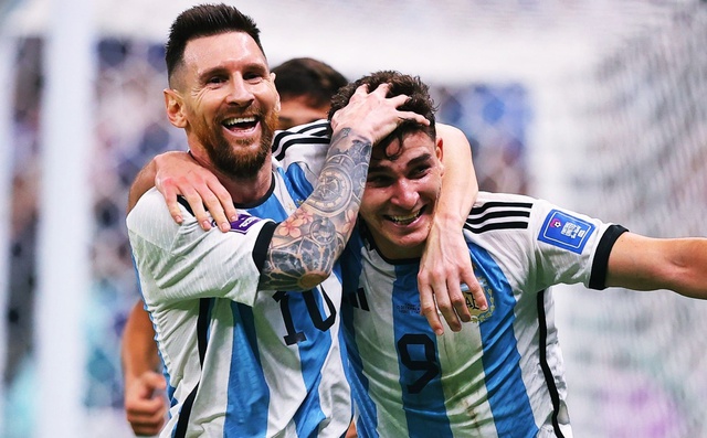 &quot;Chưa cần vô địch World Cup, Messi đã là vua bóng đá trong lòng người hâm mộ rồi&quot; - Ảnh 2.