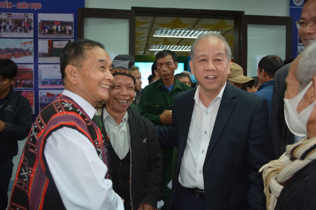 Thừa Thiên Huế: Già làng, trưởng bản, người có uy tín góp phần phát triển kinh tế, xã hội ở địa bàn miền núi - Ảnh 1.