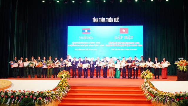 Thừa Thiên Huế: Gặp mặt kỷ niệm 60 năm Ngày thiết lập quan hệ ngoại giao Việt Nam – Lào - Ảnh 3.
