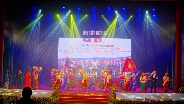 Thừa Thiên Huế: Gặp mặt kỷ niệm 60 năm Ngày thiết lập quan hệ ngoại giao Việt Nam – Lào - Ảnh 1.