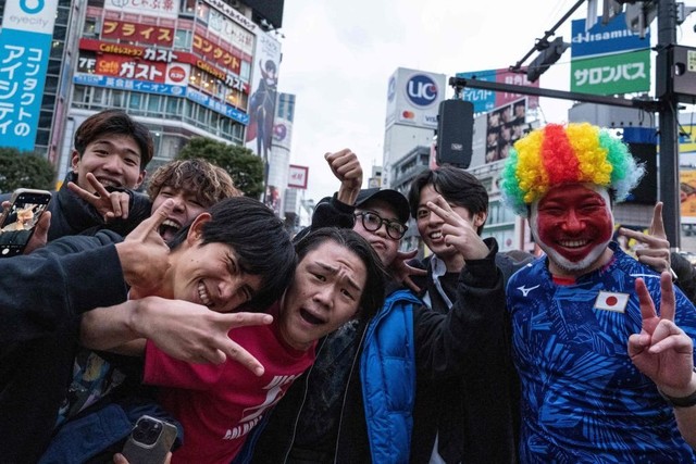 Fan vỡ òa sung sướng khi Nhật Bản tạo địa chấn, giành vé knock-out World Cup 2022 - Ảnh 6.