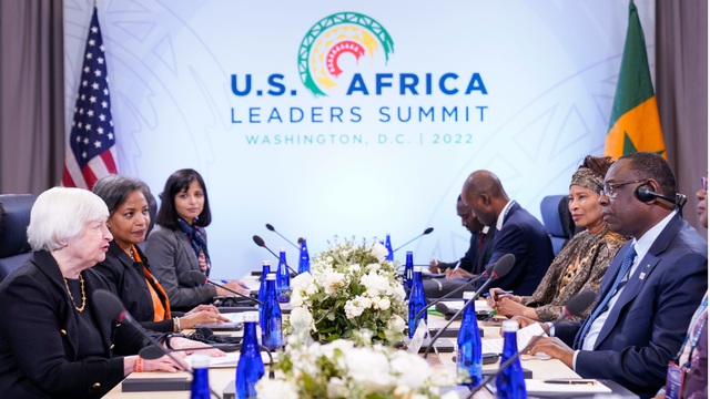 Hội nghị thượng đỉnh Mỹ-Châu Phi: Mỹ đưa ra nhiều cam kết nhưng khó cạnh tranh với Trung Quốc và Nga? - Ảnh 5.