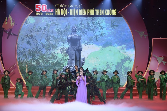 Vang mãi bản hùng ca bầu trời - khắc họa hình ảnh quân đội anh hùng của dân tộc Việt Nam - Ảnh 1.