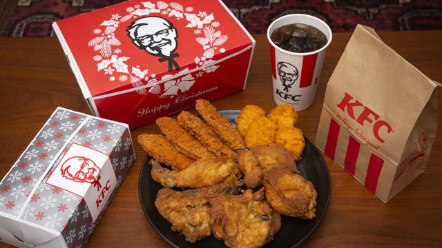 KFC gắn liền với món ăn truyền thống Giáng sinh ở Nhật Bản - Ảnh 1.