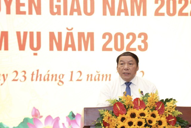Bộ trưởng Nguyễn Văn Hùng: Chỉ khi có được chương trình mục tiêu quốc gia thì mới tạo được điều kiện cho văn hóa phát triển toàn diện - Ảnh 1.