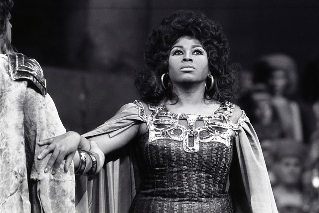 Leontyne Price: Tiếng hát kỳ tích của Diva Opera da màu vĩ đại nhất lịch sử - Ảnh 4.