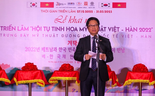 Hội tụ tinh hoa mỹ thuật Việt – Hàn: thúc đẩy giao lưu văn hoá giữa hai nước - Ảnh 1.
