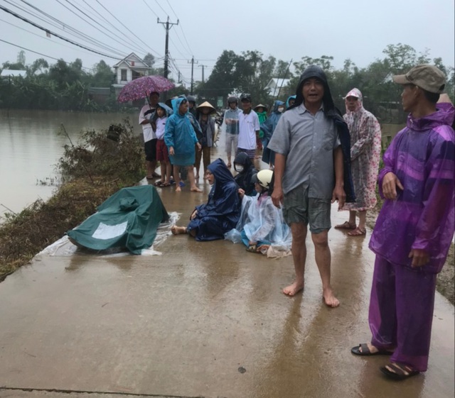 Tìm thấy thi thể bí thư xã ở Thừa Thiên Huế bị nước lũ cuốn - Ảnh 1.