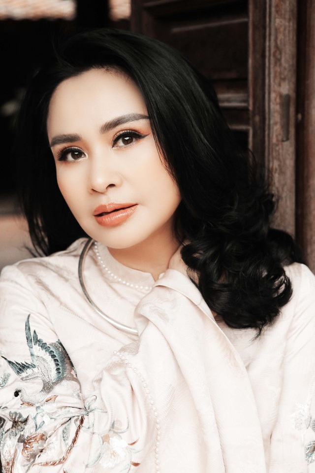 Cống hiến và tài năng của 4 nữ nghệ sĩ được gọi là Diva Việt Nam - Ảnh 1.