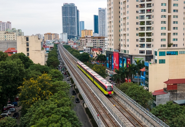 Tuyến đường sắt đô thị Nhổn - ga Hà Nội vận hành liên động 8 đoàn tàu liên tục - Ảnh 10.