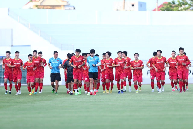 ĐT Việt Nam bắt đầu lắp ráp đội hình, Văn Toản không được tập chung với nhóm thủ môn - Ảnh 8.