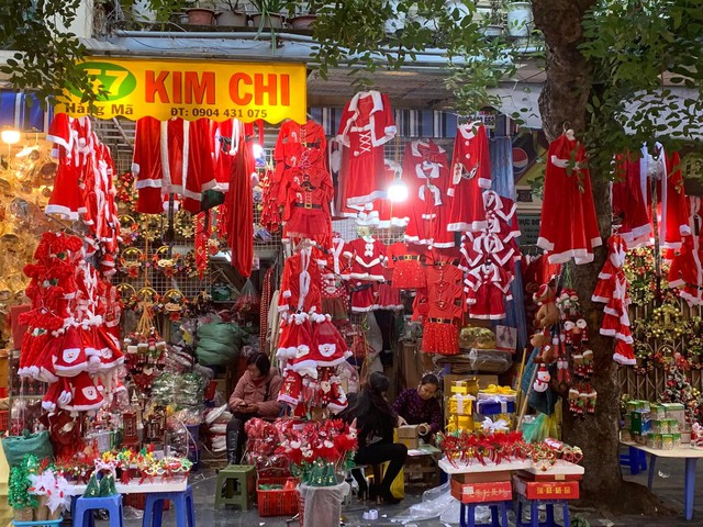 Đi chợ Hàng Mã mua đồ trang trí Giáng sinh, mình kiếm được siêu nhiều món hấp dẫn để tân trang nhà cửa - Ảnh 8.