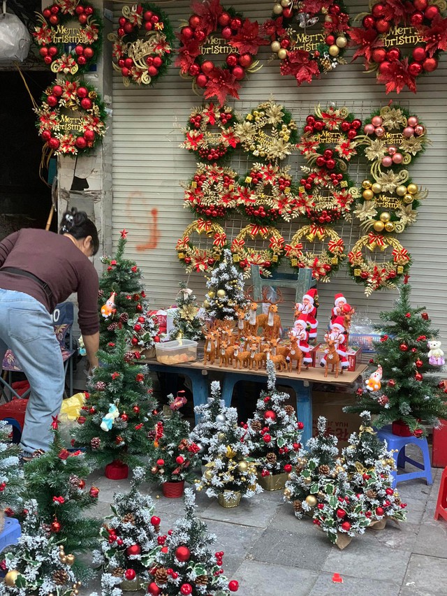 Đi chợ Hàng Mã mua đồ trang trí Giáng sinh, mình kiếm được siêu nhiều món hấp dẫn để tân trang nhà cửa - Ảnh 4.