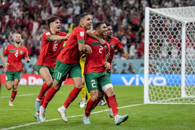 World Cup 2022: Kỳ tích Morocco là thành quả ngọt ngào từ lối đá &quot;biết mình biết người&quot; - Ảnh 3.