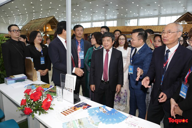 Khai mạc Hội chợ Du lịch quốc tế Việt Nam - VITM Đà Nẵng 2022 - Ảnh 4.