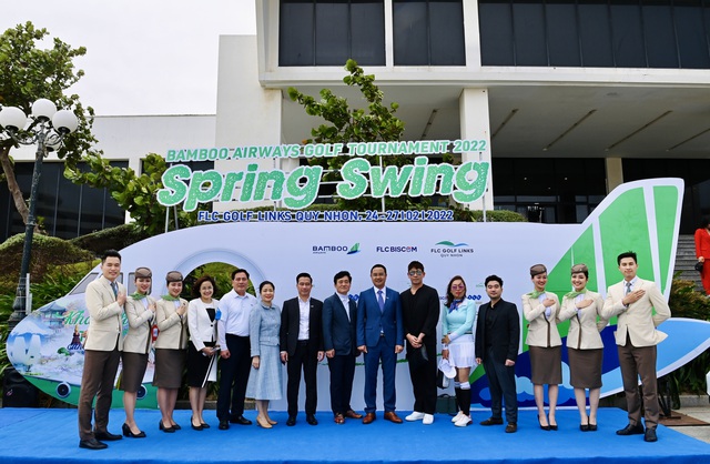 Chính thức khởi tranh giải đấu Bamboo Airways Golf Tournament 2022 - Spring Swing với giải thưởng HIO hàng chục tỷ đồng. - Ảnh 2.