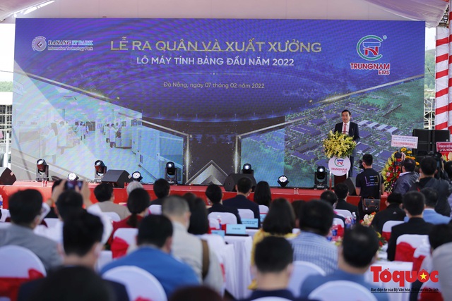 Ra quân và xuất xưởng lô máy tính bảng đầu năm 2022 tại Khu công nghệ thông tin tập trung Đà Nẵng - Ảnh 1.