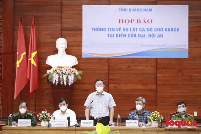 Quảng Nam họp báo thông tin vụ tai nạn chìm ca nô 17 người tử vong tại biển Cửa Đại - Ảnh 1.
