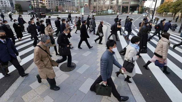 Hậu Covid, tỷ lệ thất nghiệp dài hạn của Nhật Bản tăng vọt - Ảnh 1.