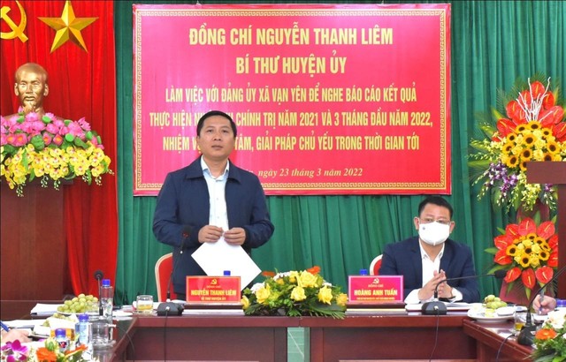 Bí thư Huyện ủy Mê Linh thăm, làm việc tại xã Vạn Yên - Ảnh 1.