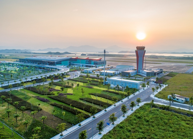 Tỉnh Quảng Ninh, Sun Group và Vietnam Airlines hợp tác chiến lược toàn diện - Ảnh 2.