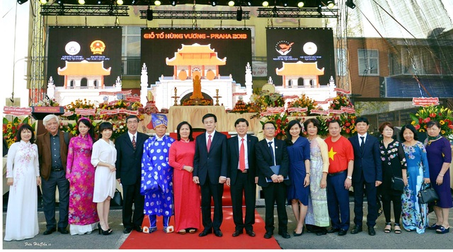 Ngày Quốc Tổ Việt Nam toàn cầu 2022 sẽ được kết nối trực tuyến đến 30 quốc gia - Ảnh 2.