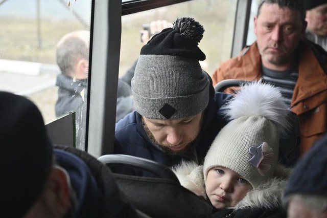Hành lang nhân đạo từ Syria đến Ukraine và các ưu tiên cao nhất vì con người - Ảnh 1.