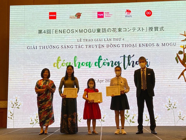 Bé gái 8 tuổi ở Hà Nội giành giải Xuất sắc cuộc thi sáng tác Đóa hoa đồng thoại - Ảnh 1.