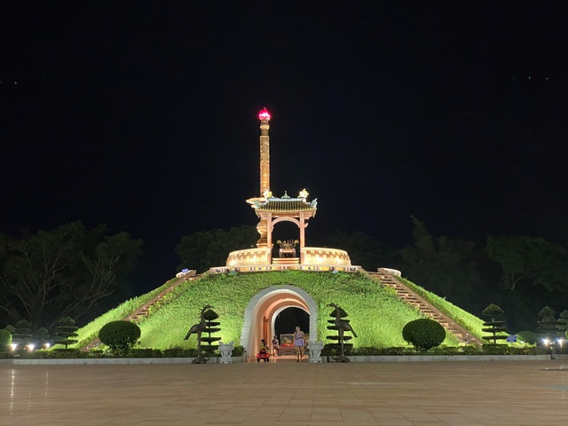 Quảng Trị đưa hệ thống chiếu sáng tại các Di tích quốc gia đặc biệt vào hoạt động đúng dịp lễ 30/4 - Ảnh 3.